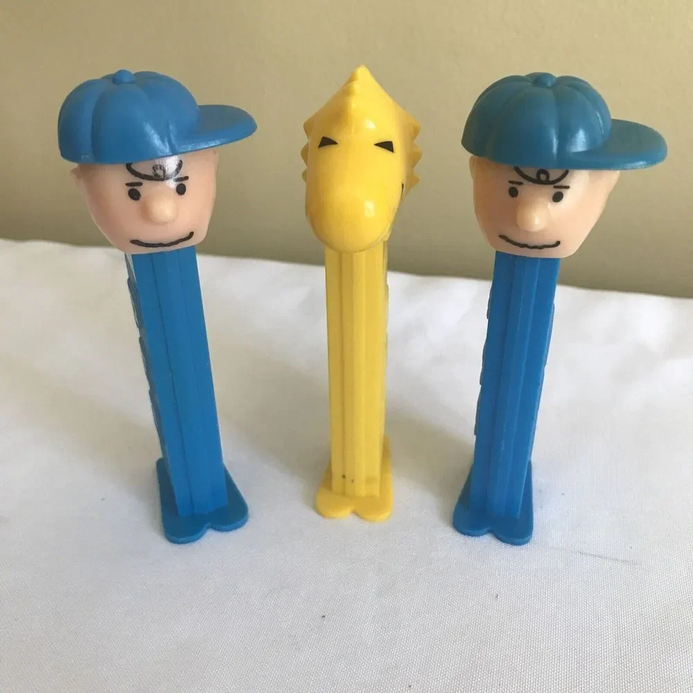PEZ Dispensers Lot of 21 PEANUTS, DISNEY GARFIELD, SANTAS, LAMB AND‎ MORE